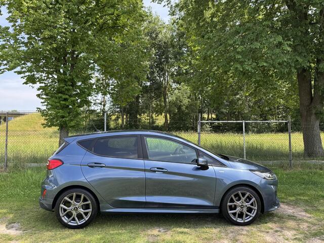 Ford FIESTA 1.0 EB 100PK ST-Line | ADAP. CRUISE | WINTERPACK | CAMERA | CARPLAY NAVI |