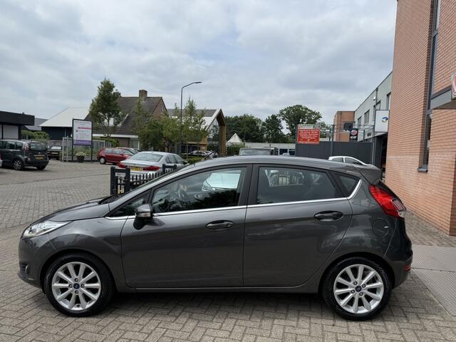 Ford FIESTA 1.0 EcoB. Titanium
