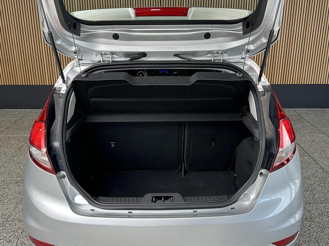 Ford FIESTA 1.0 Style Ultimate Navigatie | Cruise controle | Parkeer sensoren