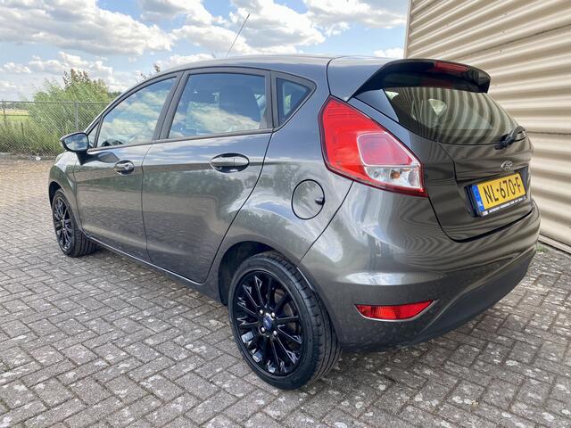 Ford FIESTA 1.0 Style Essential |5drs,LMV,Navi,Airco|