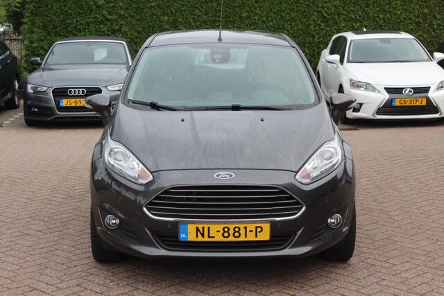 Ford FIESTA 1.0 EcoBoost Titanium Navigatie / Parkeerhulp achter / Bluetooth / 15'' / Cruise Control