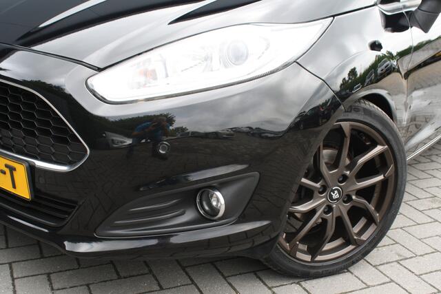 Ford FIESTA 1.5 TDCi Style Ultimate Lease Edition - NAVIGATIE - PDC