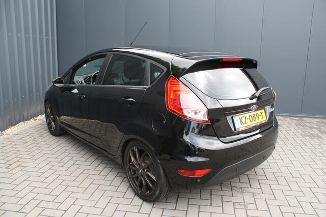 Ford FIESTA 1.5 TDCi Style Ultimate Lease Edition - NAVIGATIE - PDC