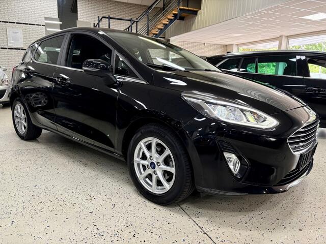 Ford FIESTA 1.0 ECOB. TITANIUM / Climat / Cruise / Navigatie / Dab / Multimedia