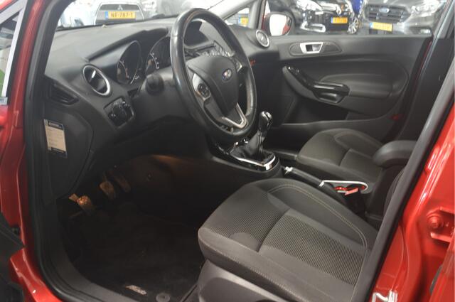 Ford FIESTA 1.0 EcoBoost Titanium // CLIMA // PDC // NAVI // TREKHAAK //