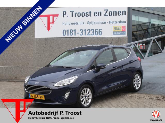 Ford FIESTA 1.0 EcoBoost Titanium Cruise control/Climate control/Lane assist/Apple carplay/Parkeersensoren/DAB+/Elektrisch inklapbare spiegels/16'' Lichtmetalen velgen.
