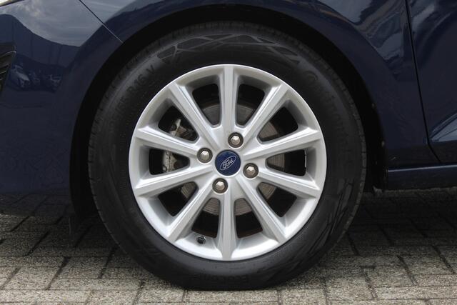 Ford FIESTA 1.0 EcoBoost Titanium Cruise control/Climate control/Lane assist/Apple carplay/Parkeersensoren/DAB+/Elektrisch inklapbare spiegels/16'' Lichtmetalen velgen.