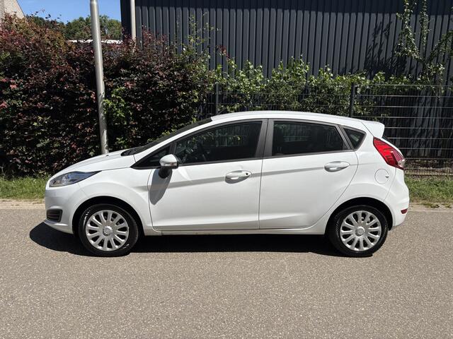 Ford FIESTA 1.0 Style / 5-DEURS / AIRCO / NAVI / 158dkm! NAP!