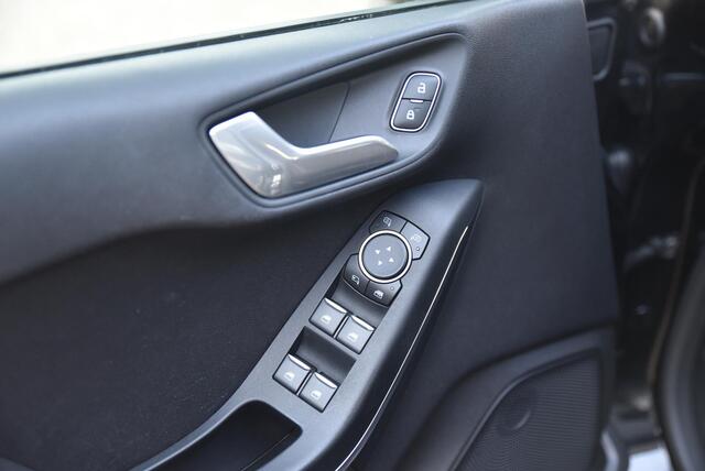 Ford FIESTA 1.0 EcoBoost Titanium