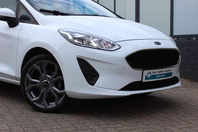 Ford FIESTA 1.1 Trend ST Line 17", Navigatie/Carplay, DAB.