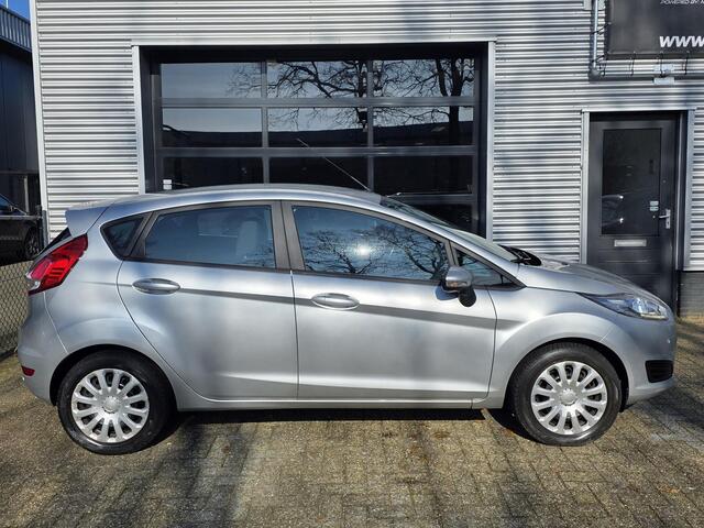 Ford FIESTA 1.0 Style **AIRCO-NAVI-PDC**