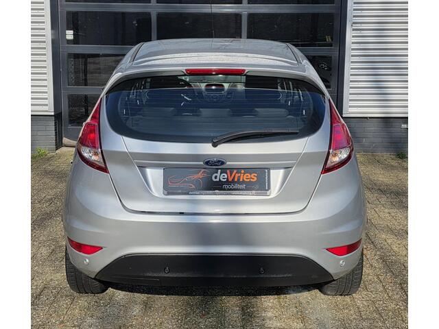 Ford FIESTA 1.0 Style **AIRCO-NAVI-PDC**