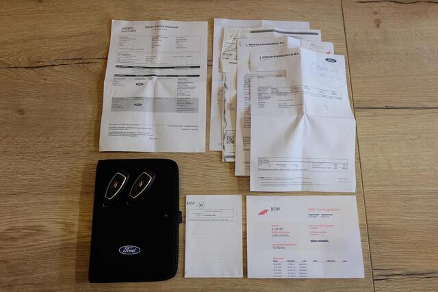 Ford FIESTA 1.5 ST / B&O / Camera / Forge / 18"