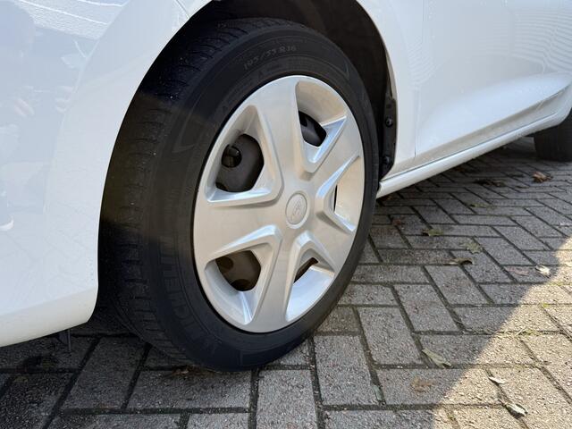 Ford FIESTA 1.1 Trend Met 56.217km!! | Airco | Bluetooth | Cruise Control | Rijstrooksensor | RIJKLAARPRIJS INCL 12 MAANDEN GARANTIE EN BEURT