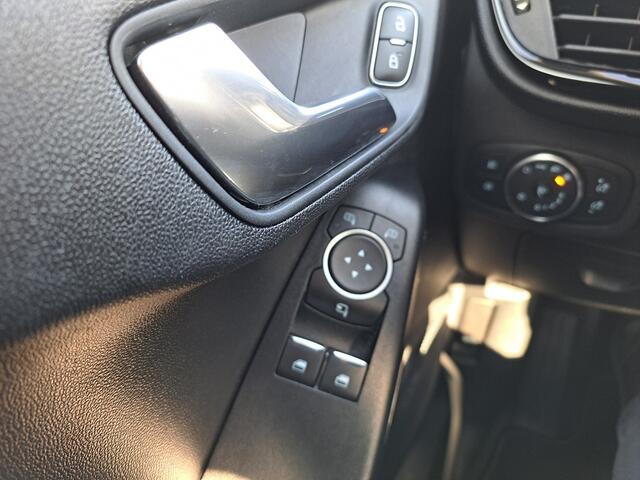 Ford FIESTA 1.1 Trend 5 deurs Airco/Carplay/Navi/Cruise control