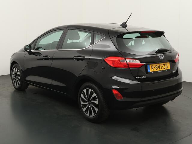 Ford FIESTA EcoBoost 125PK Hybrid Titanium | Climate | Parkeersensoren | Cruise I Navi I LED