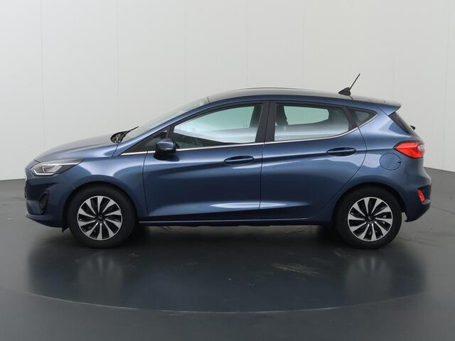 Ford FIESTA 1.0 EcoBoost Hybrid Titanium | Navigatie | Climate Control | Parkeersensoren | Cruise Control |