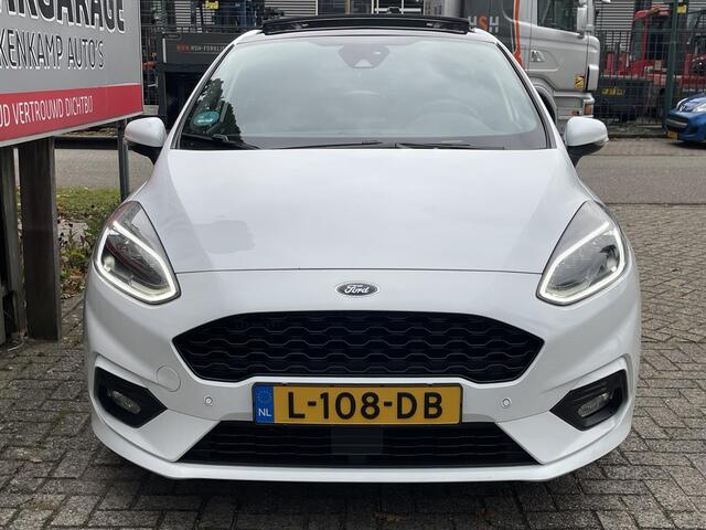 Ford FIESTA 1.0 EcoBoost Hybrid ST-Line X 18''/Panoramadak/Adaptieve cruise/Keyless/Camera/Blindspot/DAB/Apple Carplay & Android Auto/Stoel+stuur+voorruit verwarming