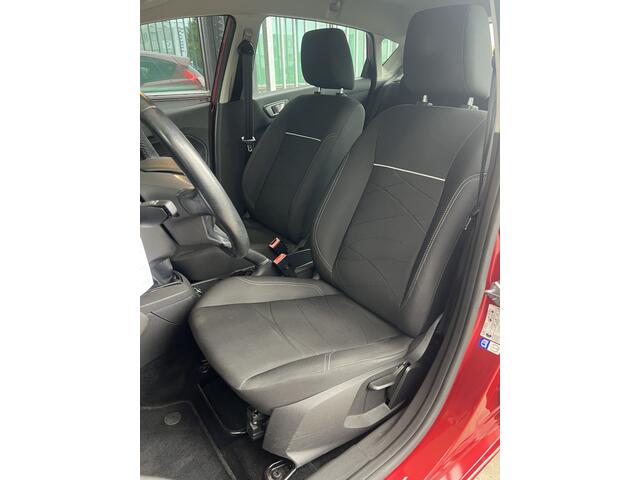 Ford FIESTA 1.0 Style Ultimate | TREKHAAK | NAVI | CRUISE CONTROL | PDC V+A | AIRCO | LMV | BLUETOOTH