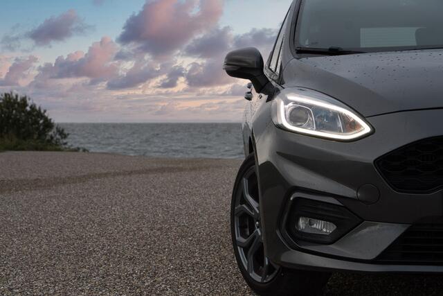 Ford FIESTA 1.0 EcoBoost ST-Line stoelverwarming, apple CarPlay