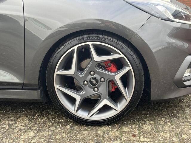Ford FIESTA 1.5 EcoB. ST *dealeronderhouden*