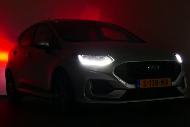Ford FIESTA 1.0 100pk ST-Line X. Adaptief Cruise, Camera, Navi, Stoel&StuurVerw, 17"LMV