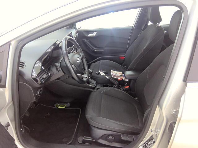 Ford FIESTA 1.0 EcoBoost Titanium |PDC|Clima|Camera|Navi!