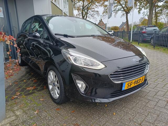 Ford FIESTA 1.0 EcoBoost Titanium | Airco | Cruise controle | Trekhaak | LM velgen |