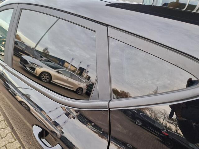 Ford FIESTA 1.0 EcoBoost Hybrid ST-Line X Full Options! | LED koplampen | Adaptive cruise | Dode hoek herkenning | Camera | B&O sound | Navigatie | Android Auto Apple Car Play