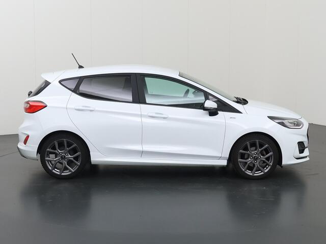 Ford FIESTA 1.0 EcoBoost Hybrid ST-Line | Winterpakket | Climate Control | Parkeersensoren | Cruise Control | Navigatie via Carplay |