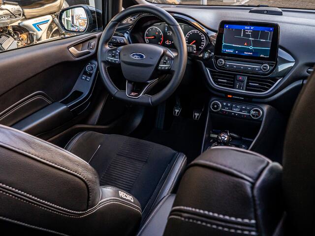 Ford FIESTA 1.5 EcoBoost ST-3 PANO B&O AUDIO CAMERA LED WINTERPAKKET LAUNCH CONTROL