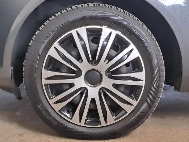 Ford FIESTA 1.0 Style + NAVI