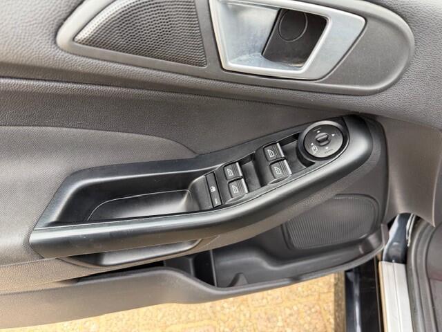 Ford FIESTA 1.0 EcoBoost Black Edition 141 PK,Navi,Pdc,