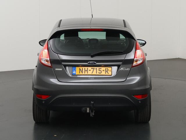 Ford FIESTA 1.0 EcoBoost Titanium | Trekhaak | Navigatie | Climate Control | Parkeersensoren |