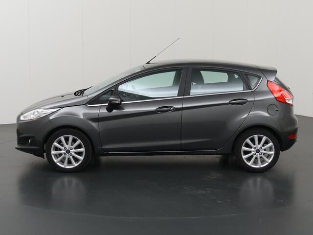 Ford FIESTA 1.0 EcoBoost Titanium | Trekhaak | Navigatie | Climate Control | Parkeersensoren |