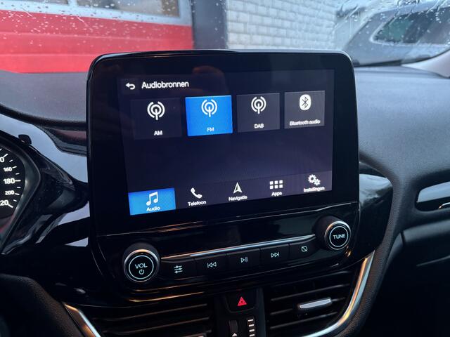 Ford FIESTA 1.1 Trend CARPLAY / NAVI / AIRCO / PDC / DAB+ / ZWART DAK / NL-AUTO