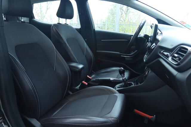 Ford FIESTA 1.0 EcoBoost Vignale | MATRIX LED | CARPLAY | WINTERPACK | CAMERA | ACC | B&O