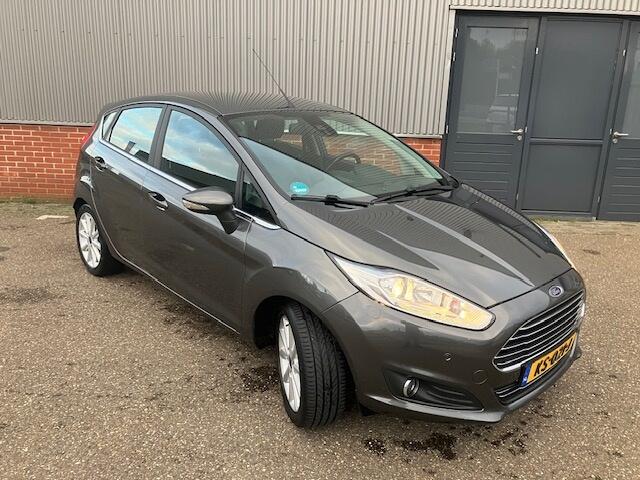 Ford FIESTA 1.0 EcoB. Titanium