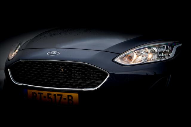 Ford FIESTA 1.1 86 PK Trend | 5 DRS | Airco | Bluetooth | | Radio MP 3 Speler | Cr Control | 2 e eign |