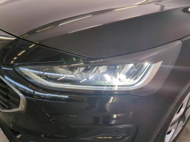 Ford FOCUS Wagon 1.0 EcoBoost Hybrid 125pk|Navie|LED|Fourseason-banden|NL-Auto|1e-Eigenaar|Voledige Historie|