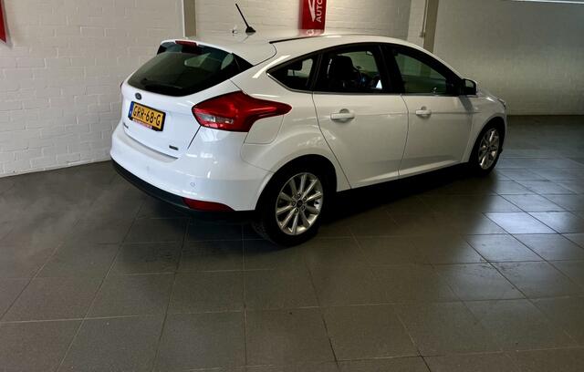 Ford FOCUS 1.0 EcoB. Tit. Bns