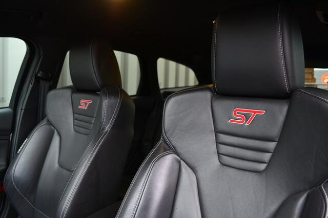 Ford FOCUS Focus ST 2.0 Ecoboost