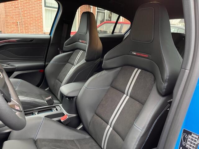 Ford FOCUS 2.3 EcoBoost ST-X EDITION LIM. 2.3 ECOBOOST SPEC. !