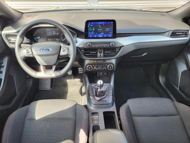 Ford FOCUS Wagon 1.0 EcoBoost Hybrid ST Line Style