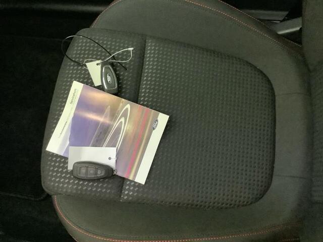 Ford FOCUS 1.0 EcoBoost Hybrid ST Line X 155pk | Driver Assistance Pack | Winter Pack | Panoramadak | Trekhaak Afneembaar | Head up Display | Matrix LED | Verlengde fabrieksgarantie tot 10-2028