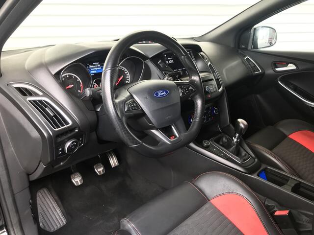 Ford FOCUS Wagon 2.0 ST2 Facelift Rijklaarprijs!