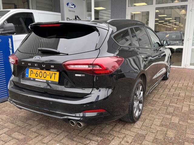 Ford FOCUS 1.0 EcoBoost Hybrid ST Line Navi Camera Winter & Parking Full LED Privacy Glass Wagon