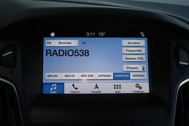 Ford FOCUS Wagon 1.0 Lease Edition NL-Auto!! Stoel+Stuurverwarming I Park-Assist