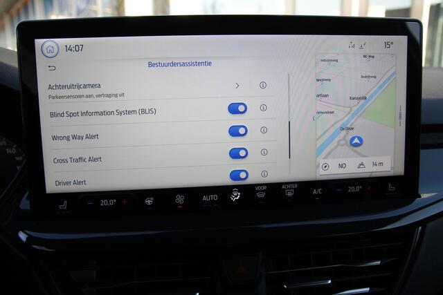 Ford FOCUS Wagon 1.0 EcoBoost Hybrid ST-LINE Automaat WINTER PACK | NAVIGATIE | 17" LM VELGEN