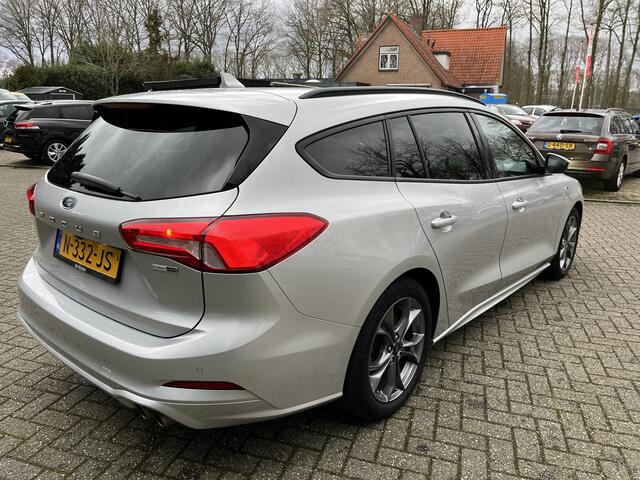 Ford FOCUS Wagon 1.0 EcoBoost Hybrid ST Line Winterpack